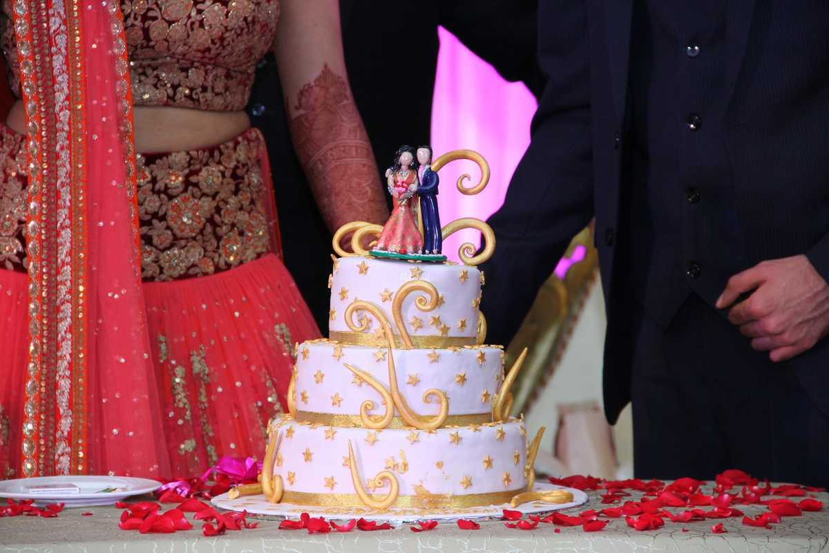 Indian Wedding Topper On Cake From Cake Toppers By Jool Photo 19