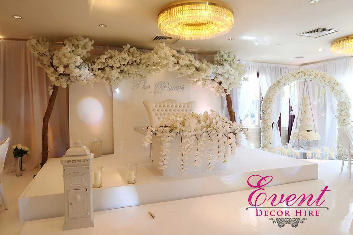 Luxury Wedding Decor From Event Decor Hire Photo 1