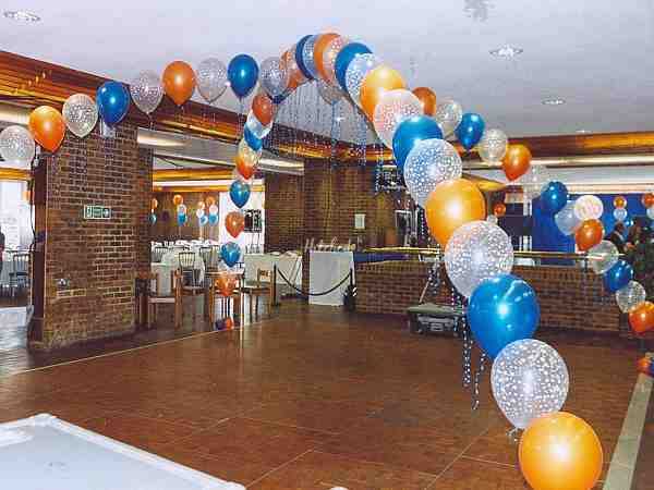 Dance Floor Balloon Arches From Four Seasons Florist Photo 15