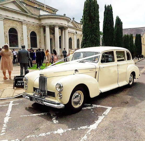 Arrow Vintage Cars