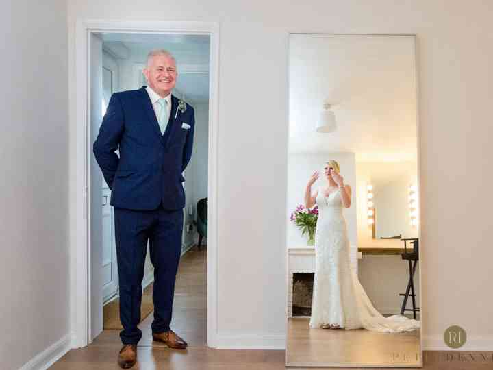 How to Make Your Father Feel Loved on Your Wedding Day