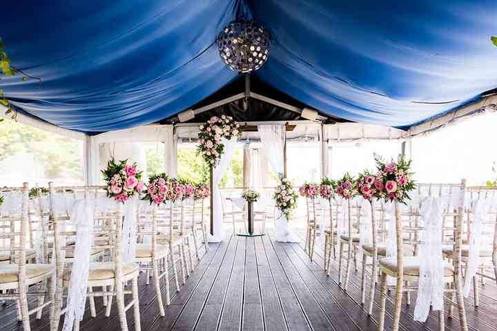 5 Awesome Boat Wedding Venues In London